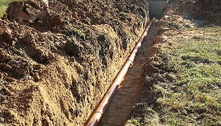 Копка траншей для водопровода в Приморско-ахтарске: цена за метр от 923 руб.